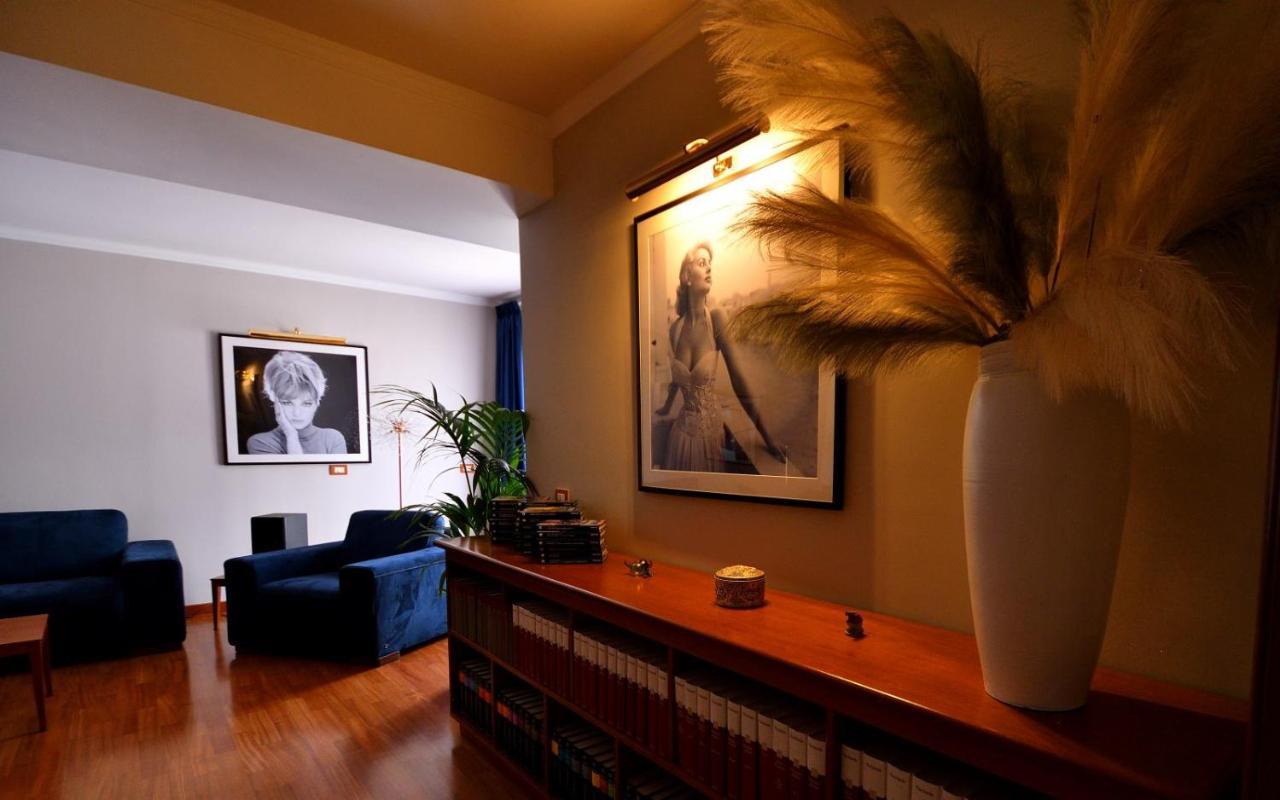 Le Cinema Bed & Breakfast Formia Ngoại thất bức ảnh