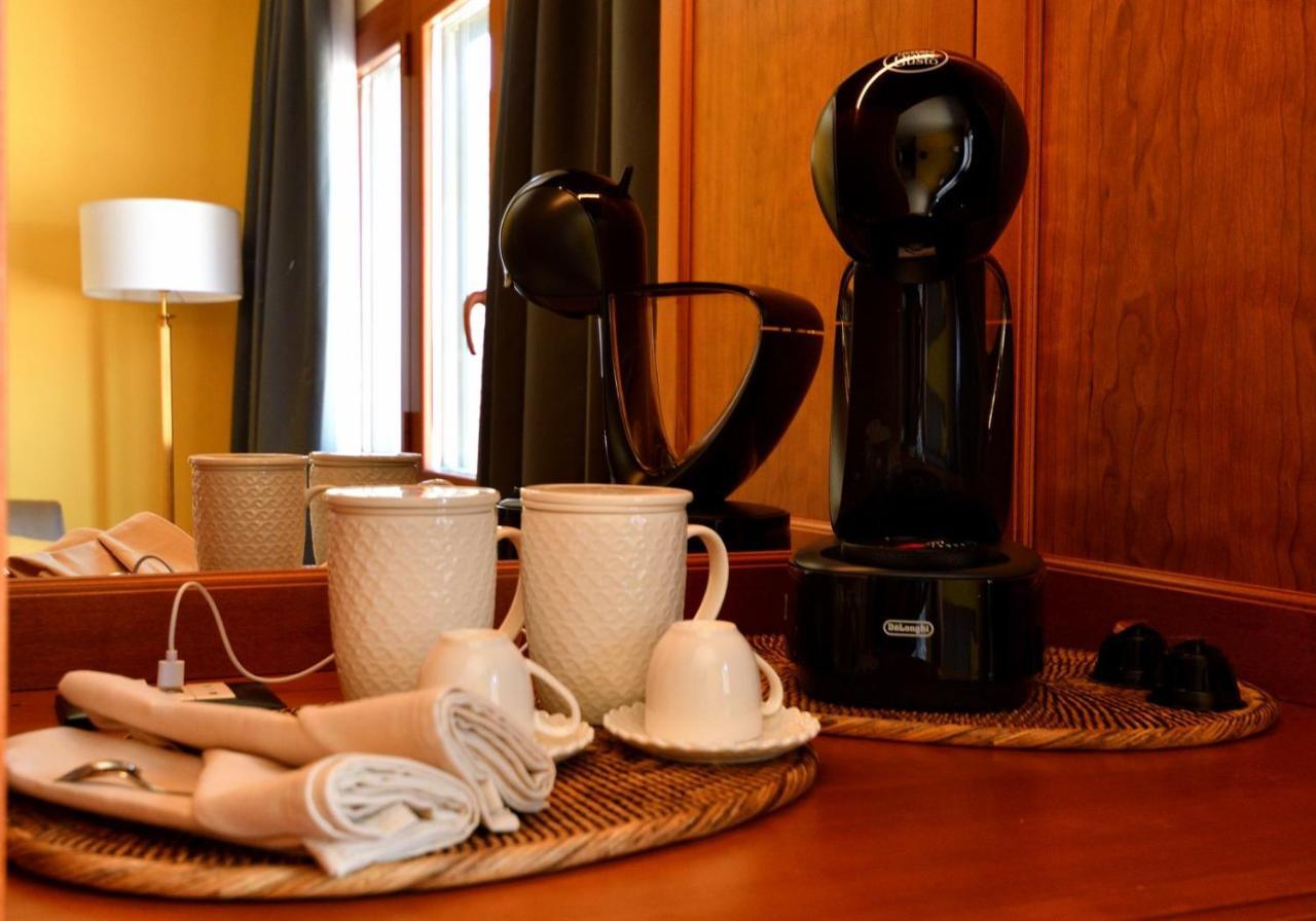 Le Cinema Bed & Breakfast Formia Ngoại thất bức ảnh