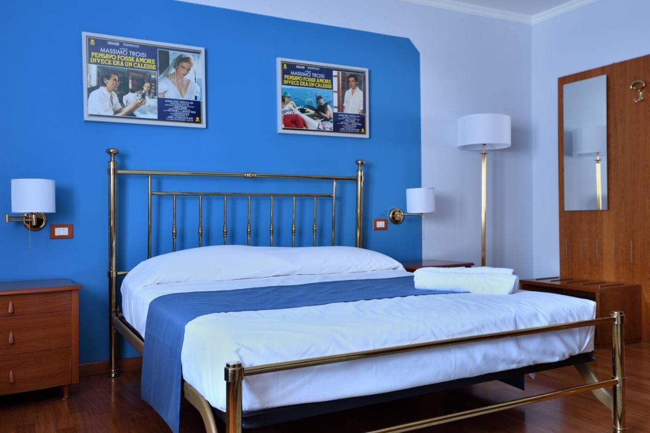 Le Cinema Bed & Breakfast Formia Ngoại thất bức ảnh